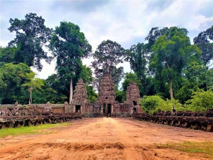 Kbal Spean Trekking Tour with Banteay Srei & Landmine Museum - Should you book this Kbal Spean trek and Landmine Museum tour?