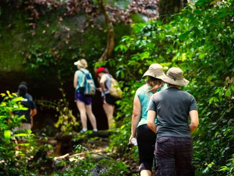 Kbal Spean Trekking Tour with Banteay Srei & Landmine Museum - Kbal Spean trek: the River of 1000 Lingas and time for wildlife spotting