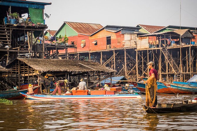 Kompong Khleang Floating Village from Siem Reap - Tonle Sap Lake first, where the water level runs the show