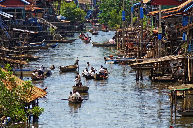 Kompong Khleang Floating Village from Siem Reap - Market and plantation time, the land part of the story
