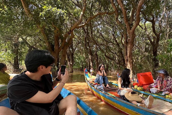 Kompong Phluk Floating village & Mangrove forest cruise - Mangrove forest cruise: when you’ll paddle, and why Feb 15 to July is different