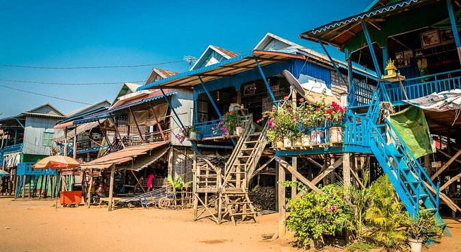 Kompong Phluk Floating village & Mangrove forest cruise - Guides, boats, and the details that make this feel smooth