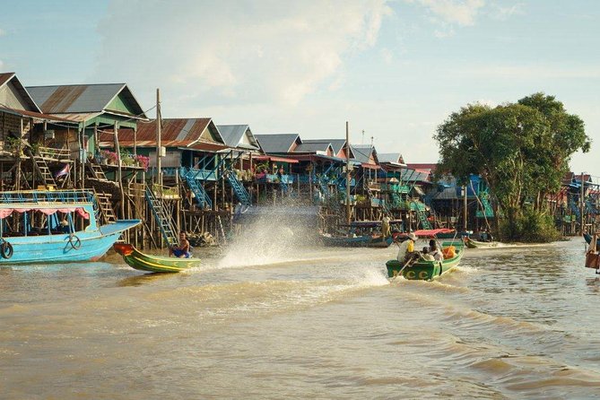 Kompong Phluk Floating Village Private Half-Day Tour - Mangrove boat viewing: when the water level is the star