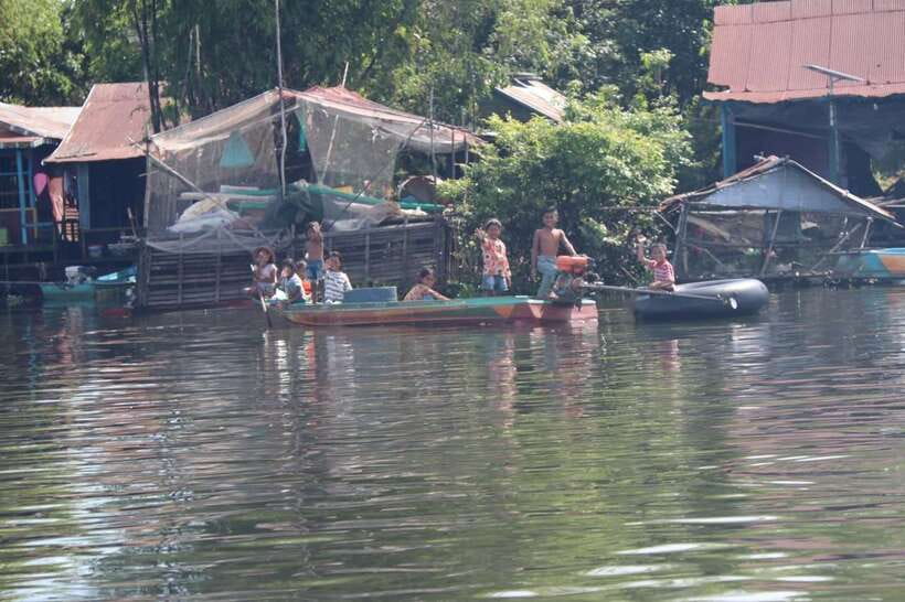 Kompong Phluk Floating Village Tour from Siem Reap - Key highlights to look for