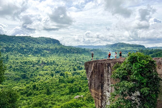 Kulen Mountain Waterfall Tour with Picnic Lunch from Siem Reap - Village Stop and Palm Sugar Tasting Before the Cliffs