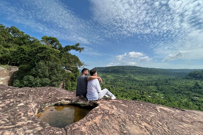 Kulen Mountain with Beng Mealea and Tonle Sap Small Group Tour - Beng Mealea: The Temple That Nature Is Still Winning