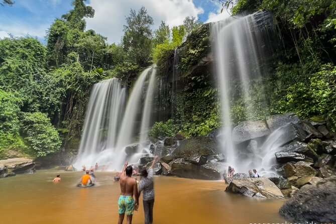 Kulen Mountain with Beng Mealea and Tonle Sap Small Group Tour - Kompong Phluk on Tonle Sap: Boats, Mangroves, and Dry-Season Reality