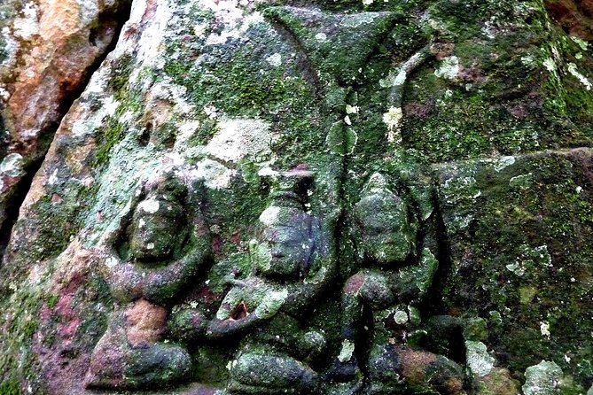 Kulen Waterfall & Kbal Spean Tour - Lunch timing, food choices, and staying comfortable