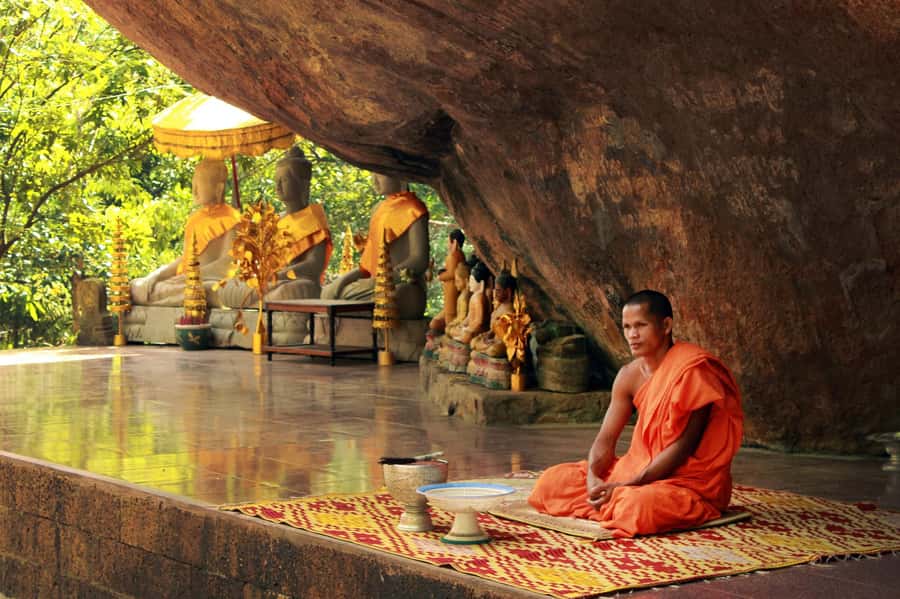 Kulen Waterfall: Rise and Shine with Cliff, Village w/ Guide - The comfort factor: van, water, towels, and smart pacing