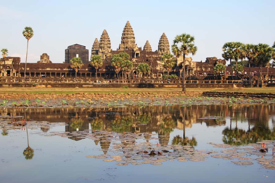 Luxury Private 2-Day Angkor Wat with English or German Guide - A calmer way to experience Angkor Wat, without feeling rushed