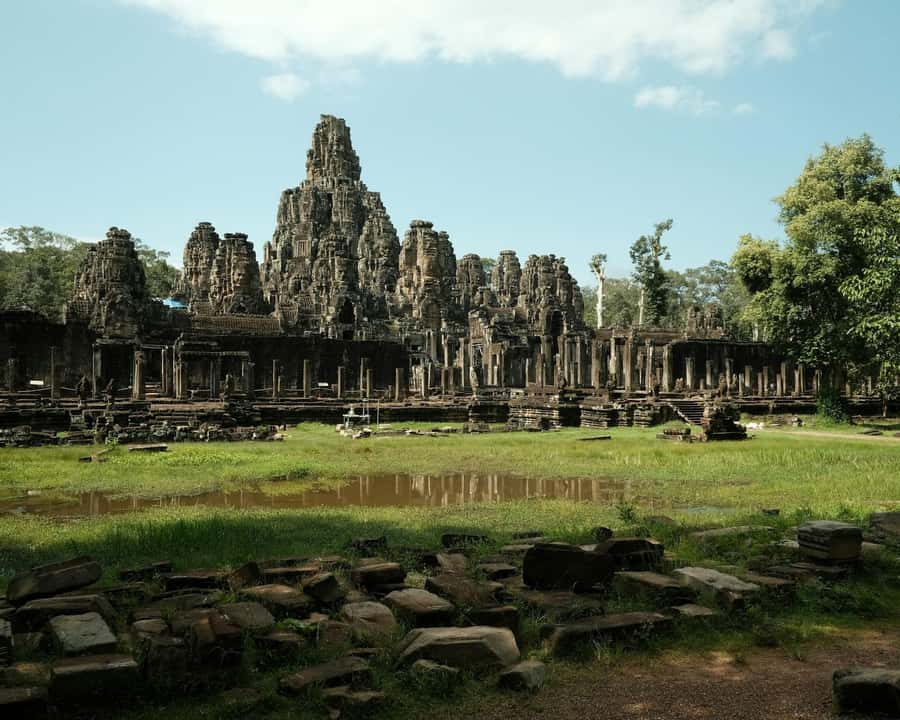 Luxury Private 2-Day Angkor Wat with English or German Guide - Day 2 sunrise and the Grand Circuit-style temples around Angkor Thom