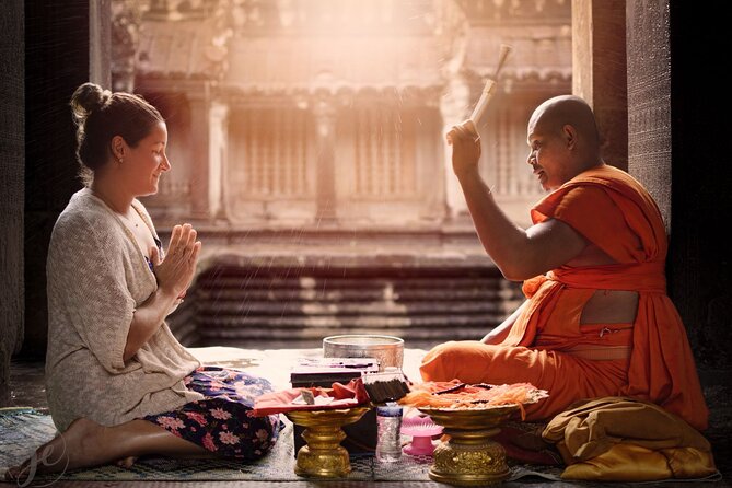Monk Blessing Ceremony - What you will do during the tour, step by step