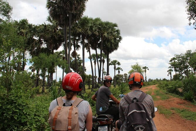 Motobike Countryside Adventure - Full day with lakeside lunch - Getting comfortable on the bike before the fun starts