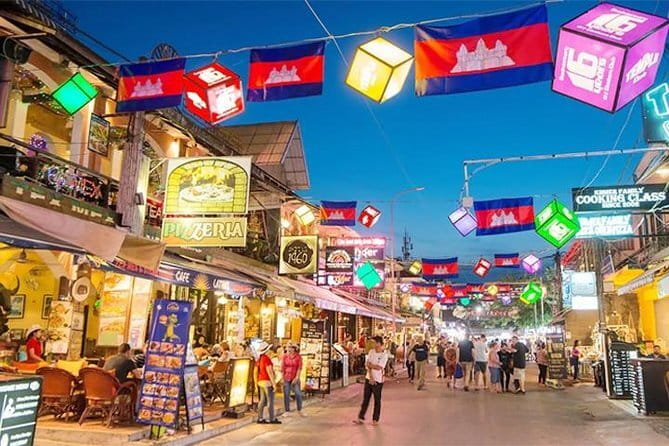 Night Street Tour in Siem Reap - Angkor Wat sunset drinks and canapes, done in an easy way
