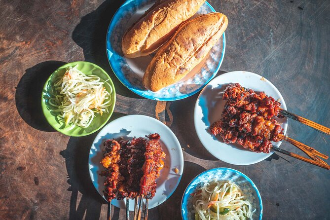 Old Siem Reap Sunset Food Tour by Tuk-tuk - Stop 5 at Romchong Restaurant: made-to-order pancakes and the end-of-night cocktail