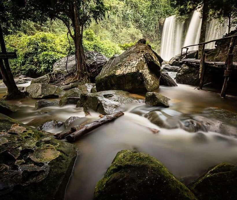 Phnom Kulen Waterfall & the Sacred 1000 Lingas (with Lunch) - Reclining Buddha at the Summit: A Short Walk With a Big Visual Payoff