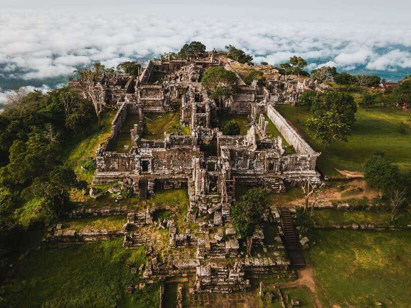 Preah Vihear: Full-Day Preah Vihear and Koh Ker Temple Tour - A Siem Reap day trip that feels like a journey north