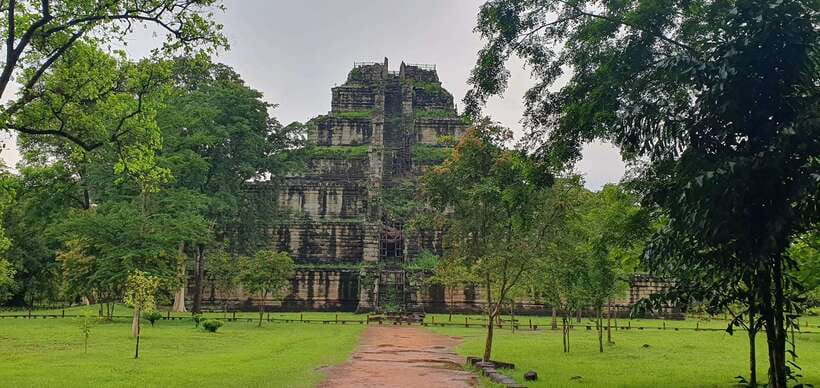 Preah Vihear Temple Koh Ker & BengMealea Tour from Siem Reap - Comfort, timing, and how the English speaking driver helps