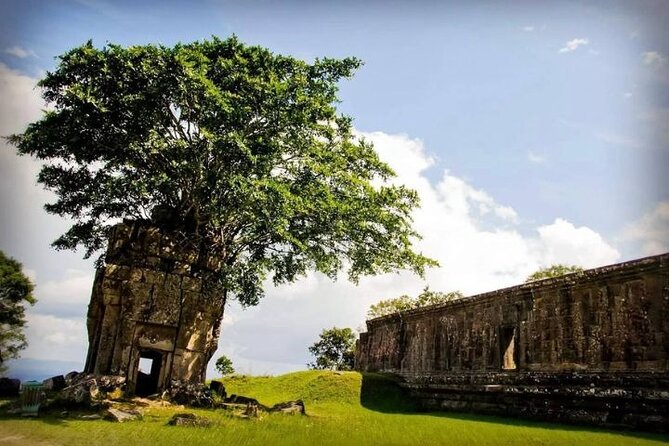 Preah Vihear temple - Koh Ker & Other temple with Small Group - Guide and photo help: you’ll notice the difference