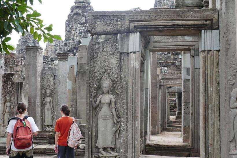 Private Angkor Sunrise, Guide Breakfast and Tuktuk included - Guide quality matters more than you think, especially for sunrise history