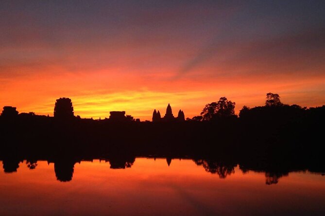Private Angkor Wat Day Tour - Best of Angkor - Sunrise at Angkor Wat, with less stress on your side