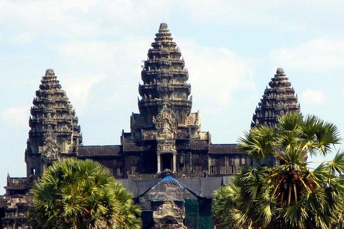 Private Angkor Wat Day Tour - Best of Angkor - The guide experience: German language, real human control