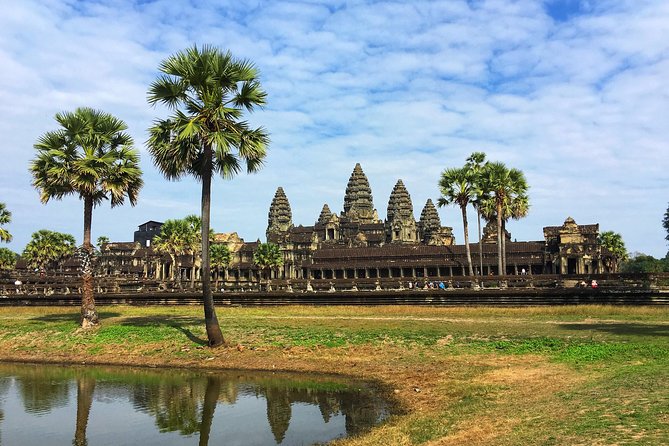 Private: Angkor Wat Full Day Guided Visit - Angkor Wat First: Where Bas-Reliefs Steal the Show