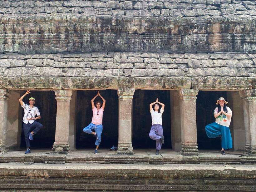 Private Angkor Wat Sunset Tour with Lunch and Snack Included - What to pack so the day stays fun