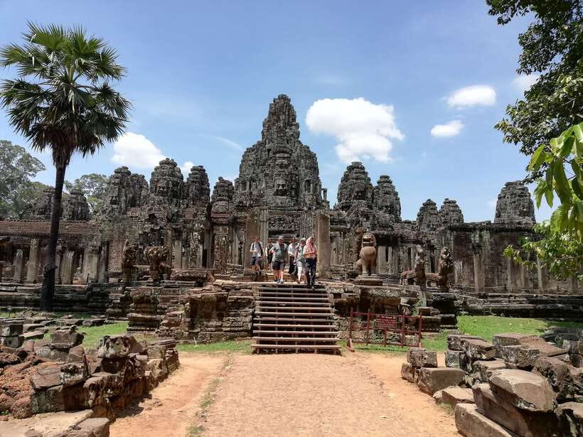 Private Angkor Wat Temple Tour - Ta Prohm and the Spung roots: jungle mood plus iconic photography