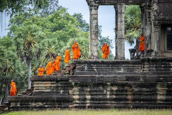 Private Angkor Wat Tour & Angkor Park/Heritage With Local Guide - Stop 2: Angkor Thom and Bayon, Reading the Khmer Capital