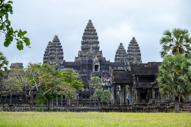 Private Guided Tour To Angkor Wat & Its Surrounding-Angkor Park - Key things that make this tour work