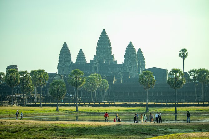 Private Guided Tour To Angkor Wat & Its Surrounding-Angkor Park - Srah Srang lunch and reservoir views: the middle-of-the-day reset
