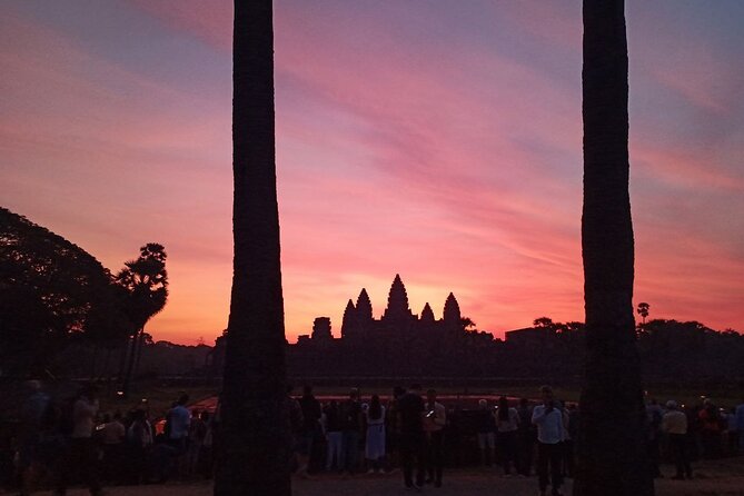 Private One Day Tour with Sunrise at Angkor Wat - Angkor Wat at dawn: the silhouette reveal and the best time to look