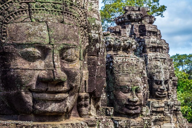 Private one-day tuktuk 'small tour' of the oldest Angkor temples - Stop 3: Ta Prohm, the jungle hold