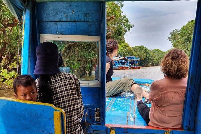 Private sunrise tour to Angkor Wat & other highlights with Professional Guide. - Returning to Siem Reap and using your last half hour
