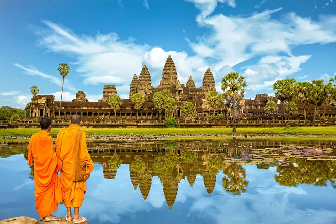 Private Temples Guided Tour (Angkor Wat, Ta Prom & Angkor Thom) - Bayon inside Angkor Thom, the faces you remember