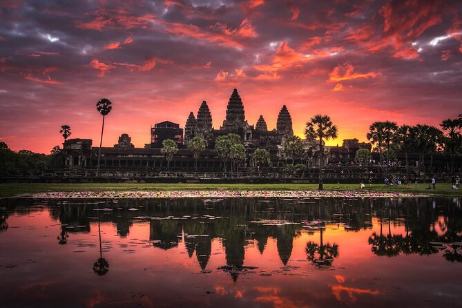 Private Temples Guided Tour (Angkor Wat, Ta Prom & Angkor Thom) - Angkor Wat at sunrise, the moment you are optimizing for