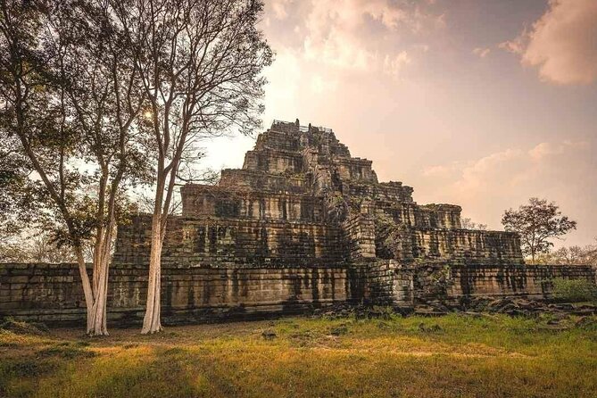 Private Tour to Koh Ker and Beng Mealea - Morning pickup and the road from Siem Reap