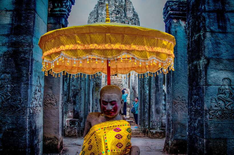 Seat-In-Coach: Small Circuit tour with Sunrise at Angkor Wat - Small-group pacing, and the difference a good guide makes