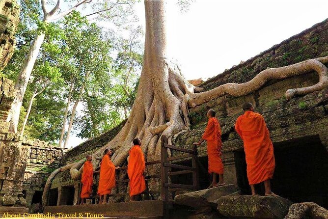Siem Reap 2 Days Private Tour Angkor Wat and Floating Village - Day 2, Tonle Sap Lake to Kampong Phluk and back to Siem Reap