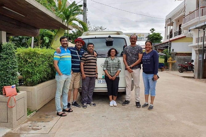 Siem Reap Airport Taxi Transfer - City Center Hotels - Pickup at the Airport: Name Signs and Real Help With Luggage