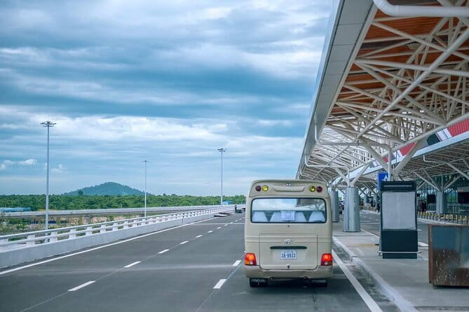 Siem Reap Angkor Airport to Siem Reap City by Shuttle Bus - From SAI Airport Exit to Your Hotel: how this transfer really works