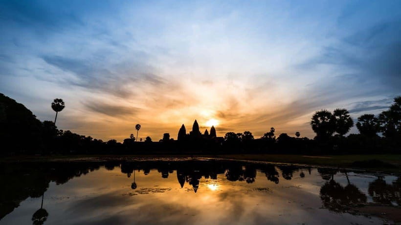 Siem Reap: Angkor Sunrise 1- or 2-Day Guided Temples Tour - Why This Is More Than a Temple Checklist