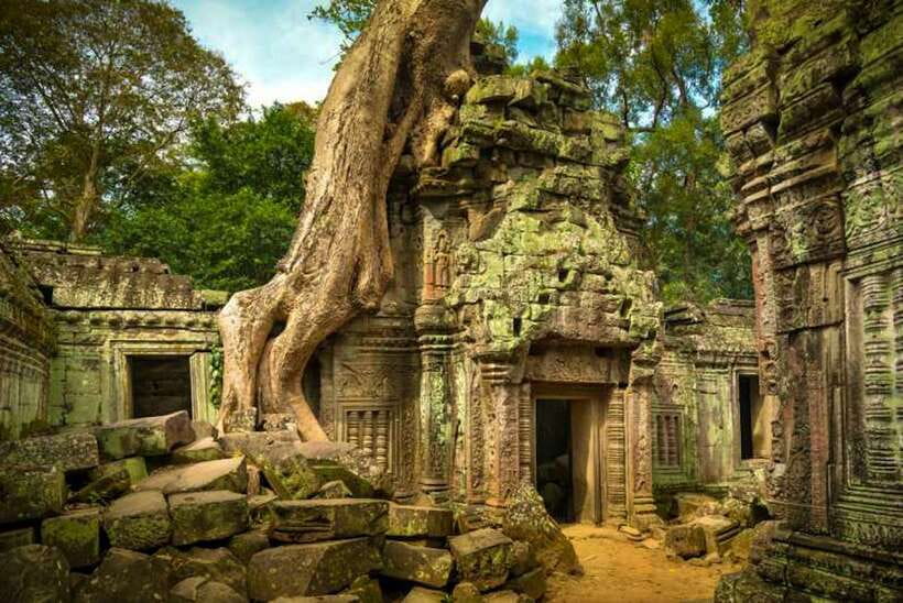 Siem Reap: Angkor Wat 2-Day Tour with Sunrise and Sunset - What the best guides do for this tour (and why it matters)