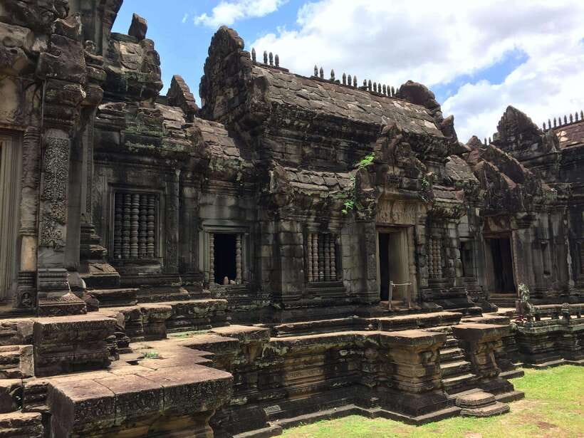Siem Reap: Angkor Wat, Angkor Thom, and Banteay Srei Tour - Comfort and Logistics: The Parts That Actually Affect Your Day