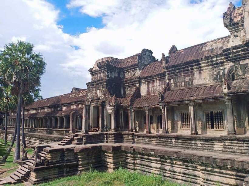 Siem Reap: Angkor Wat Private Tour by Tuk Tuk - Ta Prohm: Spung Tree Roots, Mossy Stones, and Tomb Raider Fame