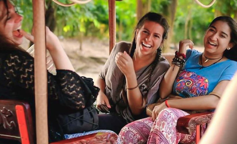 Siem Reap: Angkor Wat Private Tuk-Tuk Tour - Why private tuk-tuk works better than a bus day