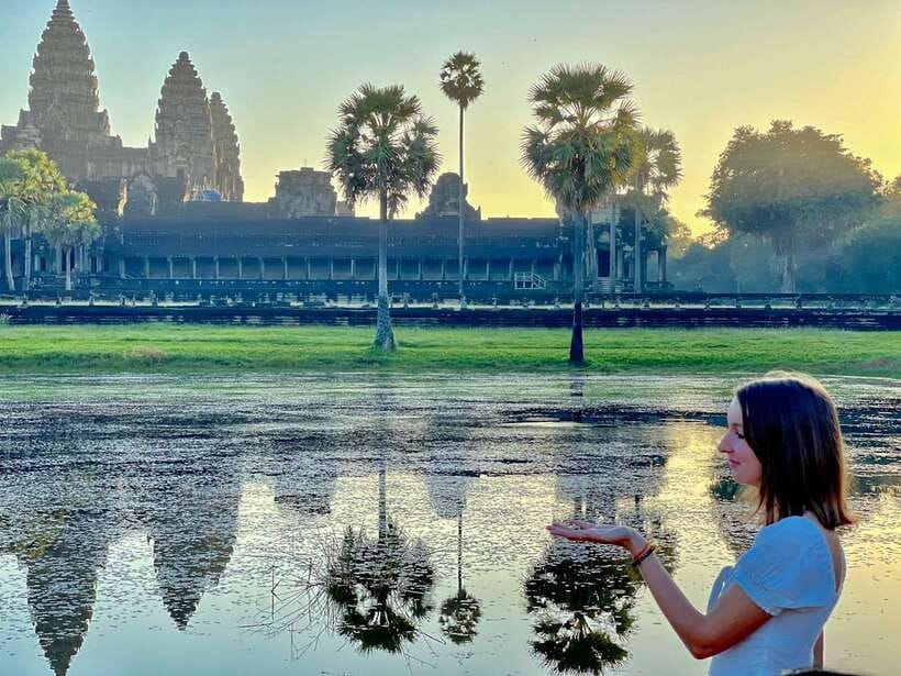 Siem Reap: Angkor Wat Private Tuk-Tuk Tour - Angkor Thom and Bayon: scale, faces, and a humbling walk