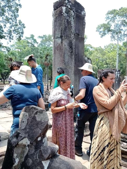 Siem Reap: Angkor Wat Small-Group Day Tour - Price and logistics: budgeting the real cost of Angkor