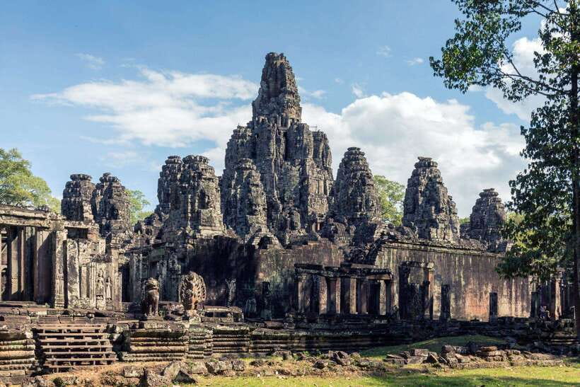 Siem Reap: Angkor Wat Small-Group Full Day Tour and Sunset - Key things to know before you go